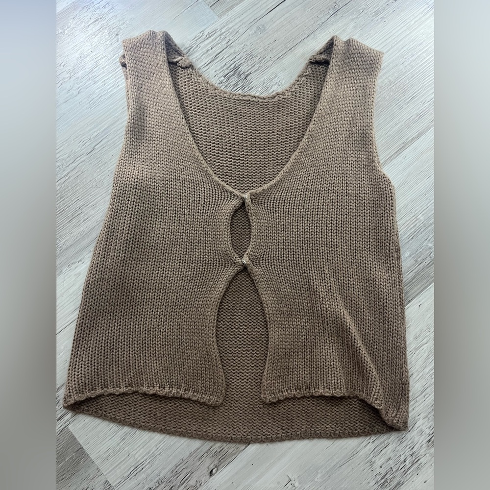 Y2K knit v-neck